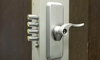 Locksmiths Denver Denver, CO 303-357-8325 Locksmiths Denver Denver, CO 303-357-8325